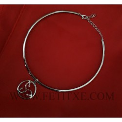 COLLAR ARO METAL CON BDSM TRISKEL 3 PUNTOS COLGANTE 7120