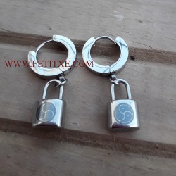 PENDIENTES EMBLEMA BDSM TRISKEL EN ACERO COLOR PLATA S 7271