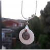 COLLAR PLATA DE LEY CON ELEGANTE PENDIENTE NACAR Y BDSM TRISKEL 7262